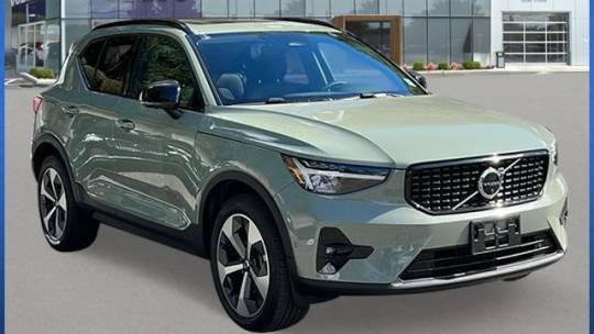 2023 Volvo XC40 Plus — SUV — 19,995 mi — Glen Cove, NY
