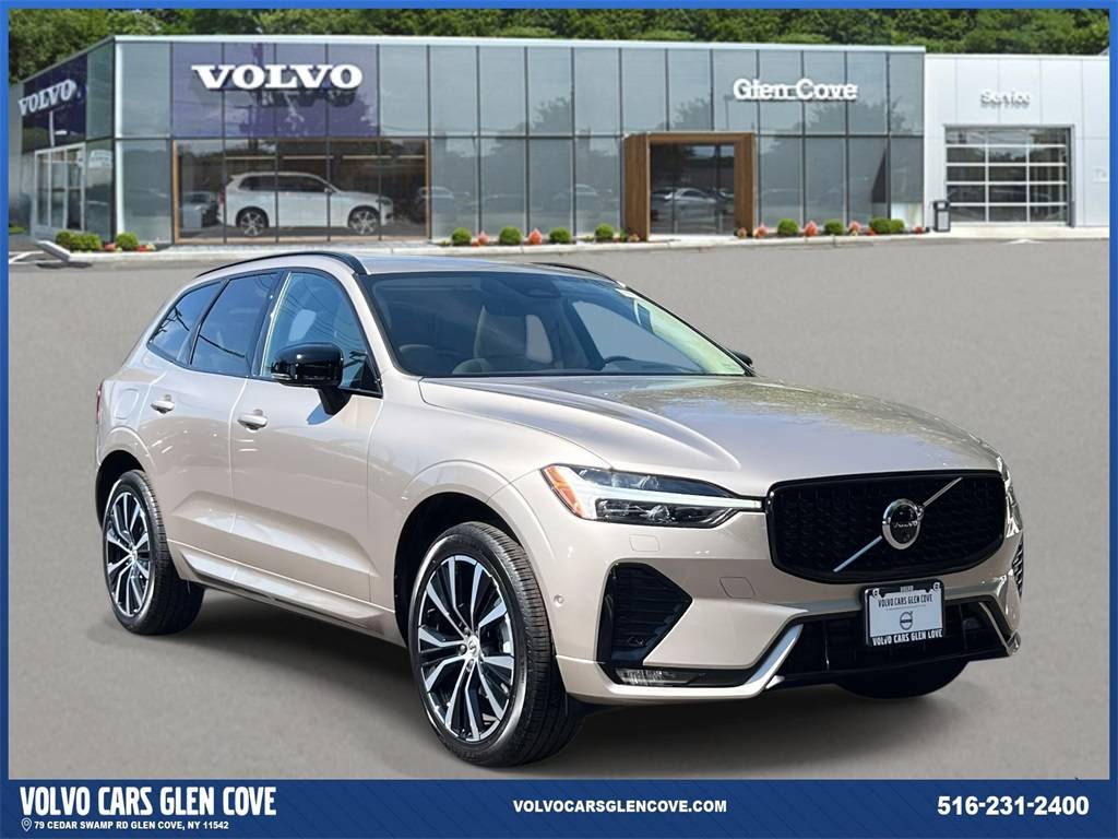 2025 Volvo XC60 Plus — SUV — 4,399 mi — Glen Cove, NY