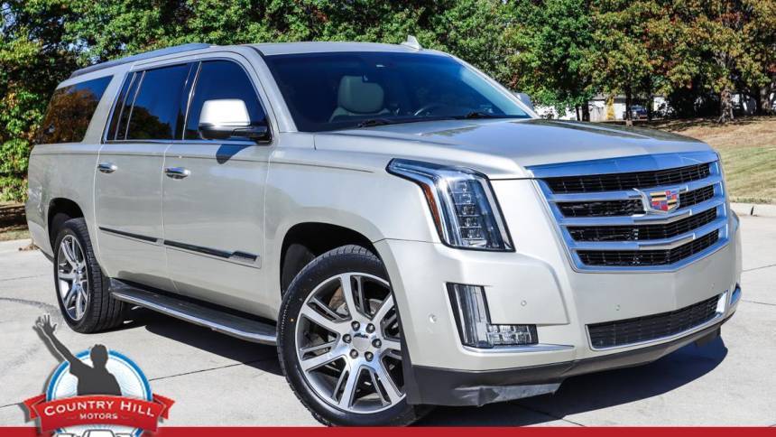 2017 Cadillac Escalade Luxury — SUV — 111,358 mi — Merriam, KS