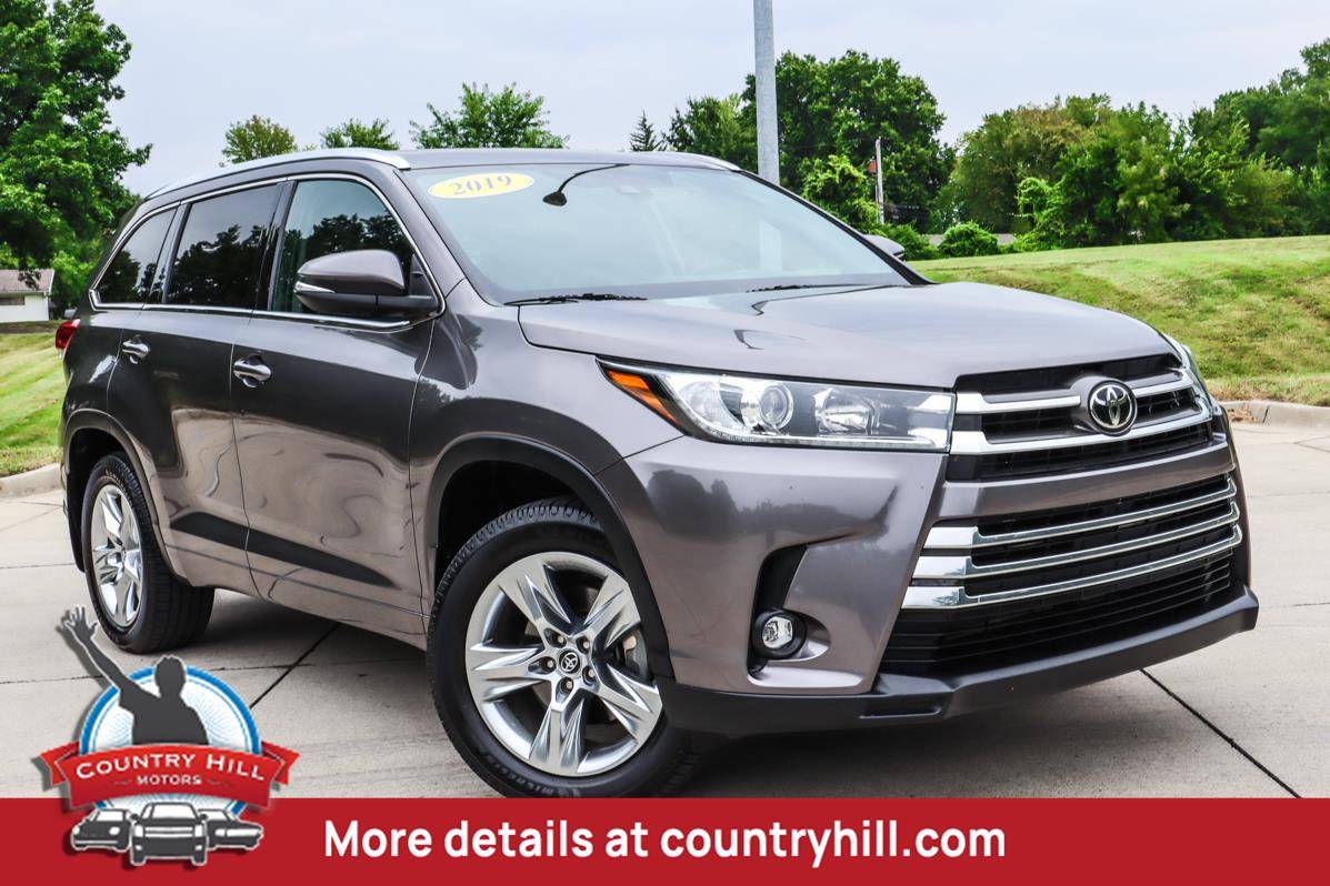 2019 Toyota Highlander Limited — SUV — 47,597 mi — Merriam, KS