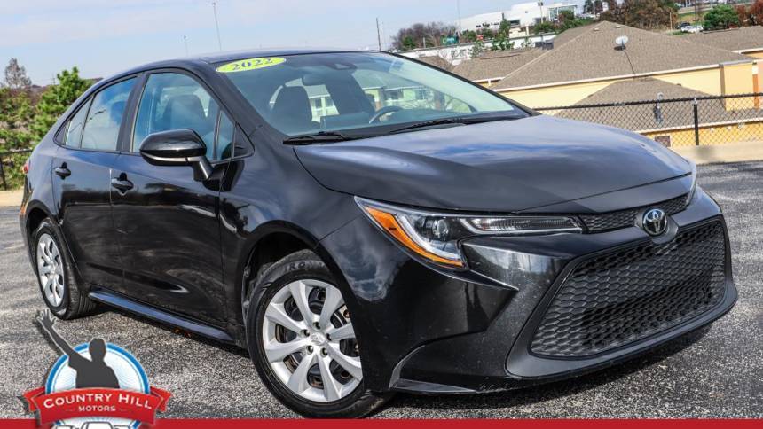 2022 Toyota Corolla LE — Sedan — 60,870 mi — Merriam, KS