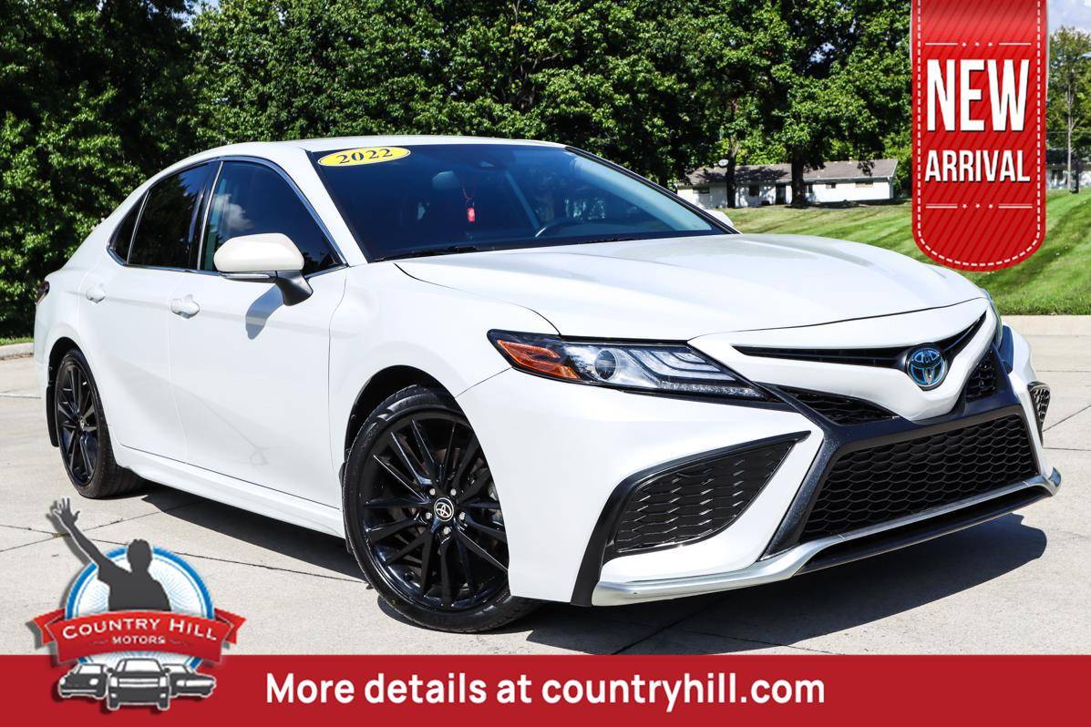 2022 Toyota Camry Hybrid XSE — Sedan — 52,835 mi — Merriam, KS