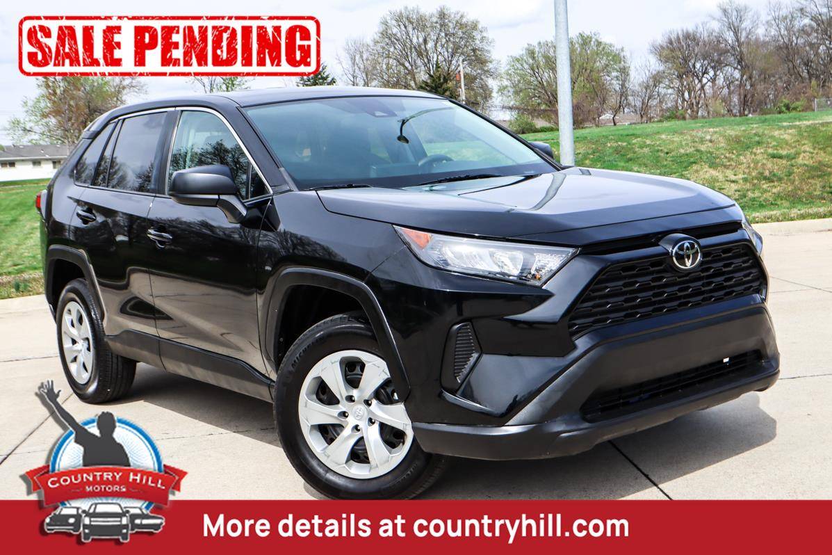 2022 Toyota RAV4 LE — SUV — 14,254 mi — Merriam, KS