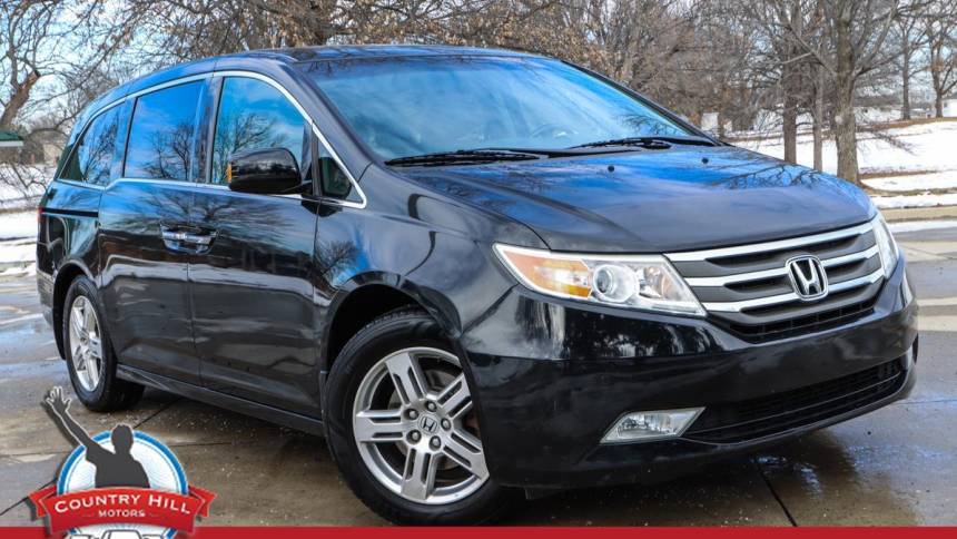 2012 Honda Odyssey Touring — Minivan — 102,263 mi — Merriam, KS
