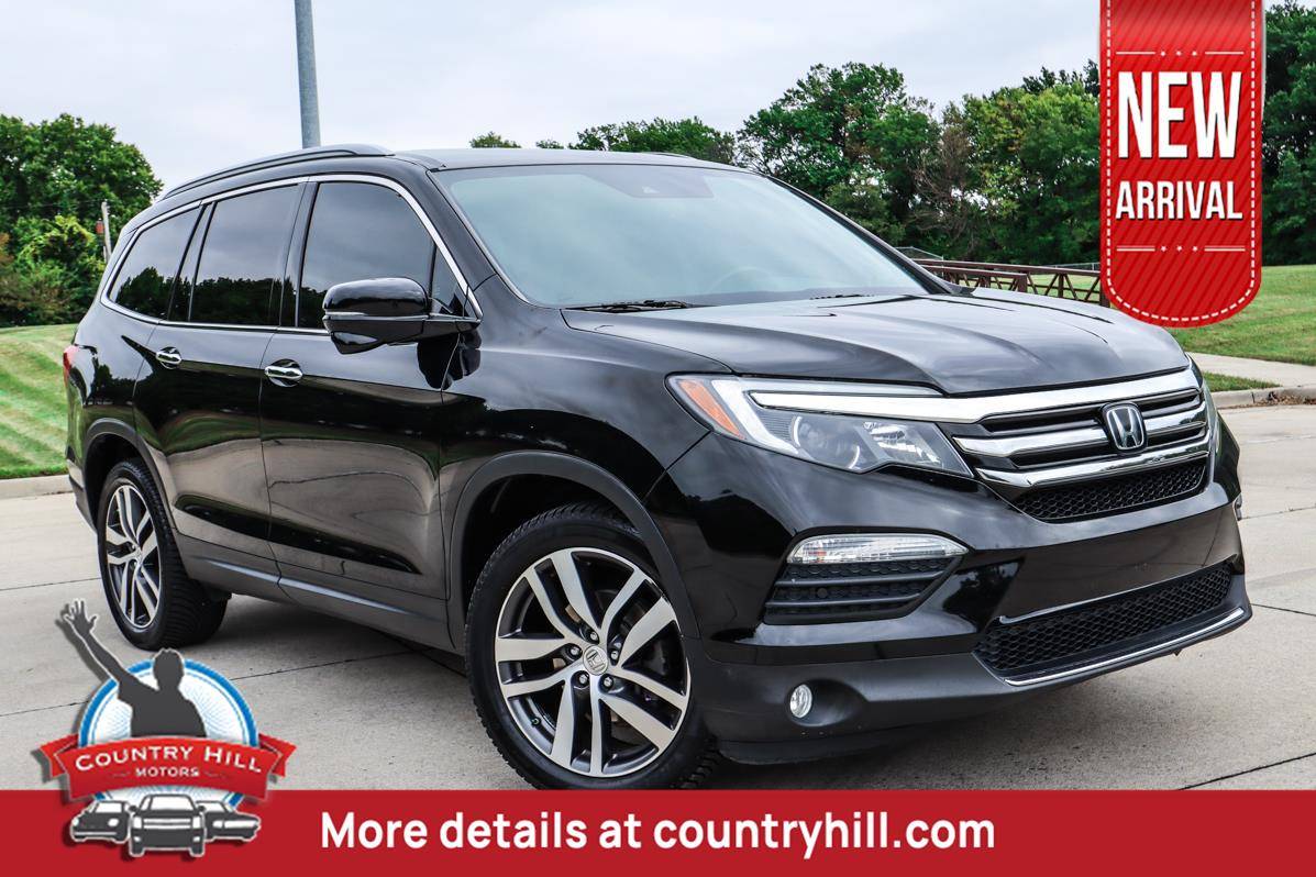 2017 Honda Pilot Touring — SUV — 96,843 mi — Merriam, KS