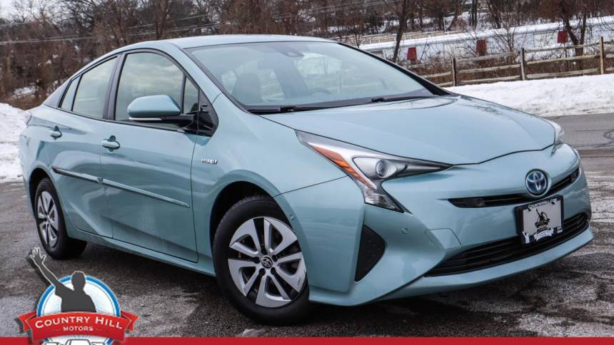 2018 Toyota Prius Two — Hatchback — 123,403 mi — Merriam, KS