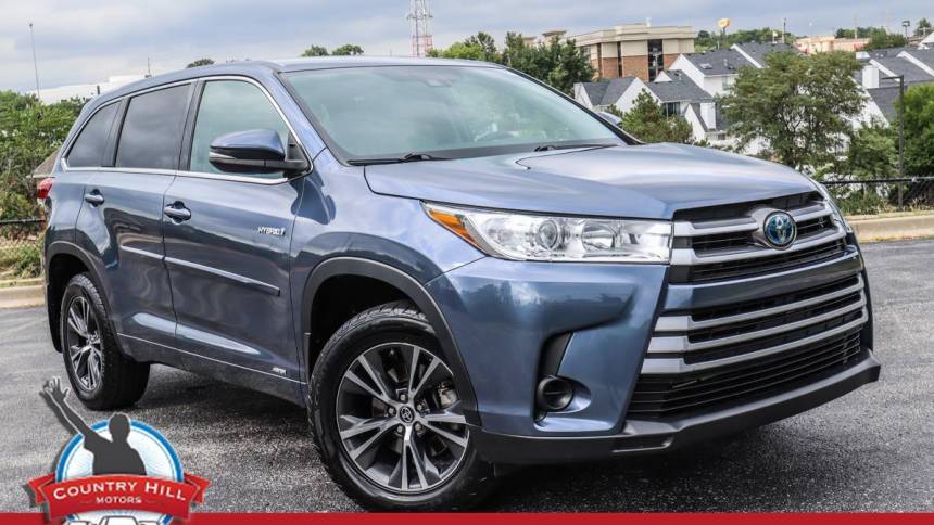 2018 Toyota Highlander Hybrid LE — SUV — 71,250 mi — Merriam, KS