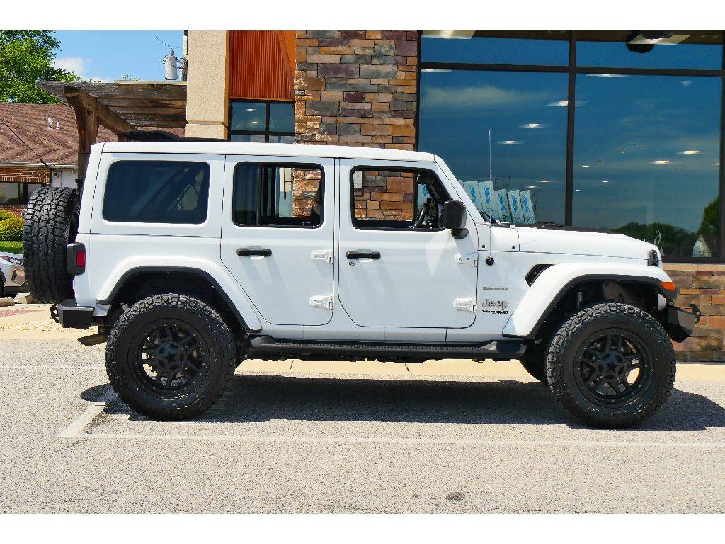 2021 Jeep Wrangler Sahara