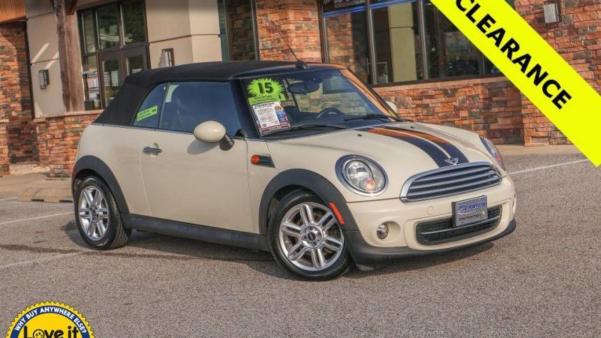 2015 MINI Convertible Cooper — Convertible — 72,577 mi — Dover, PA