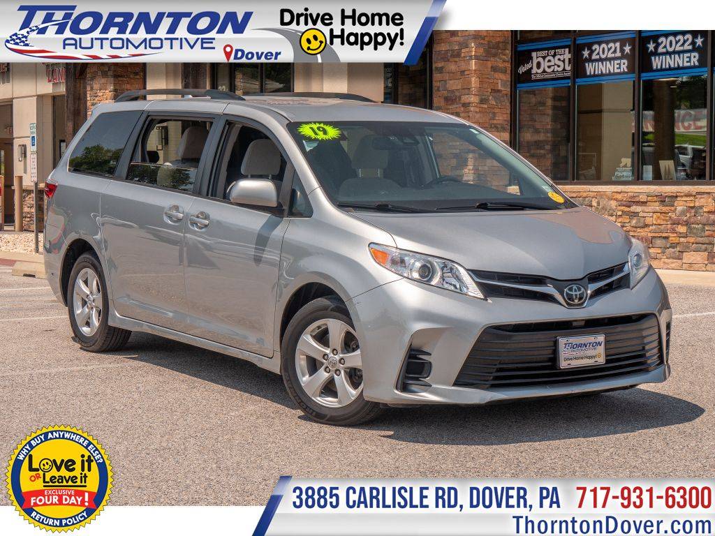 2019 Toyota Sienna LE — Minivan — 60,431 mi — Dover, PA