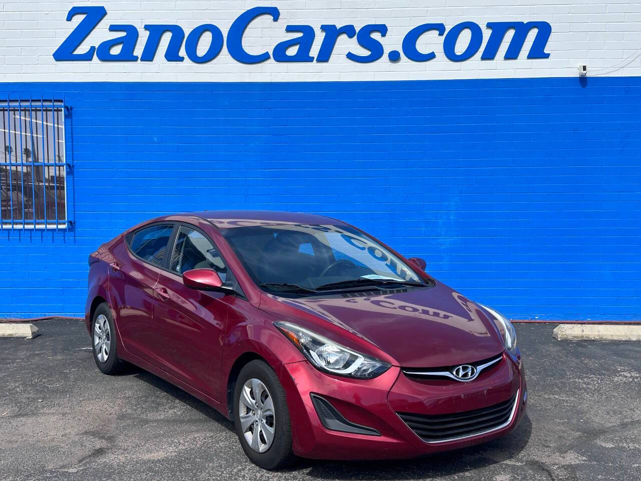 2016 Hyundai Elantra SE — Sedan — 118,888 mi — Tucson, AZ