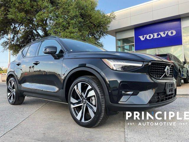 2025 Volvo XC40 Plus — SUV — 16,652 mi — San Antonio, TX