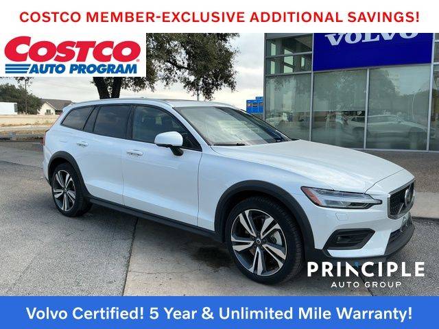 2025 Volvo V60 Cross Country Plus — Wagon — 8,609 mi — San Antonio, TX