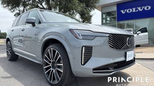 2025 Volvo XC90 B5 Plus Bright Theme 6P