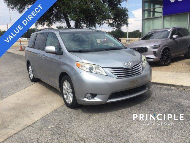 2012 Toyota Sienna XLE — Minivan — 199,113 mi — San Antonio, TX