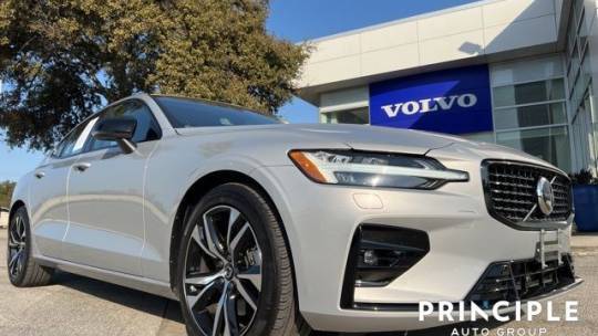 2025 Volvo S60 Core — Sedan — 8,555 mi — San Antonio, TX