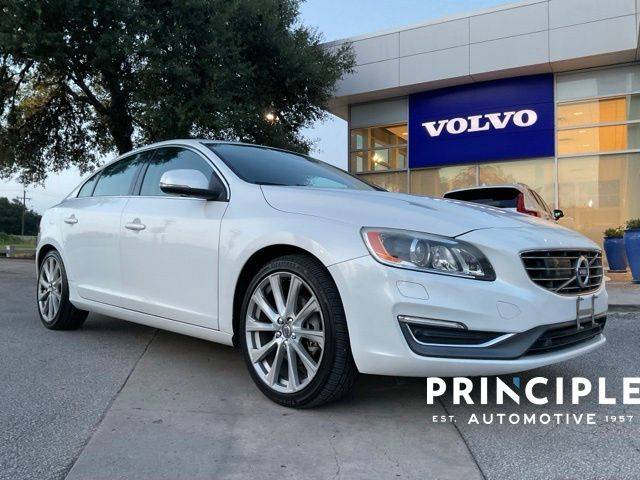2017 Volvo S60 Inscription Platinum