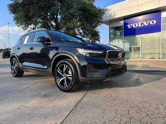 2025 Volvo XC40 Core — SUV — 13,958 mi — San Antonio, TX