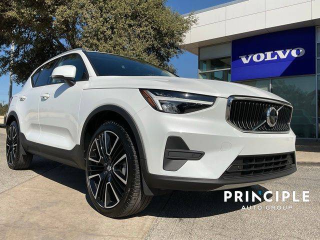 2023 Volvo XC40 Core — SUV — 17,612 mi — San Antonio, TX