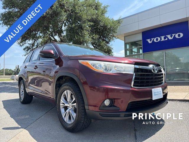 2014 Toyota Highlander LE V6 — SUV — 154,463 mi — San Antonio, TX