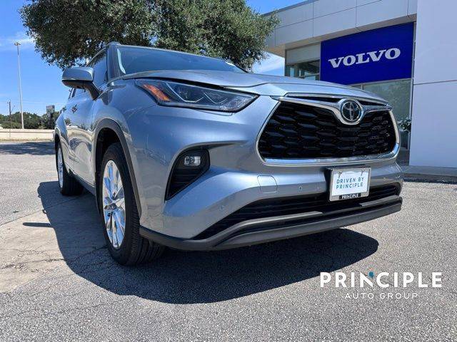 2023 Toyota Highlander L — SUV — 29,500 mi — San Antonio, TX