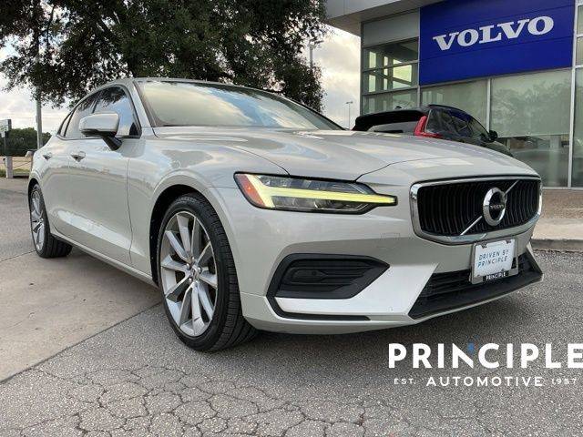 2020 Volvo S60 Momentum