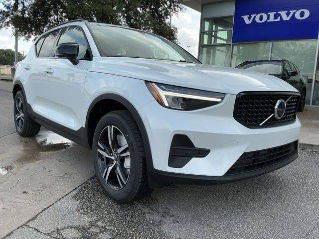 2019 Volvo S90 Review | Pricing, Trims & Photos - TRUECar