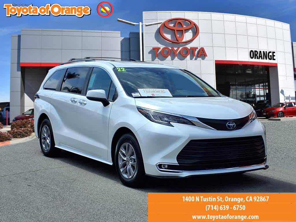 2022 Toyota Sienna XLE — Minivan — 24,036 mi — ORANGE, CA