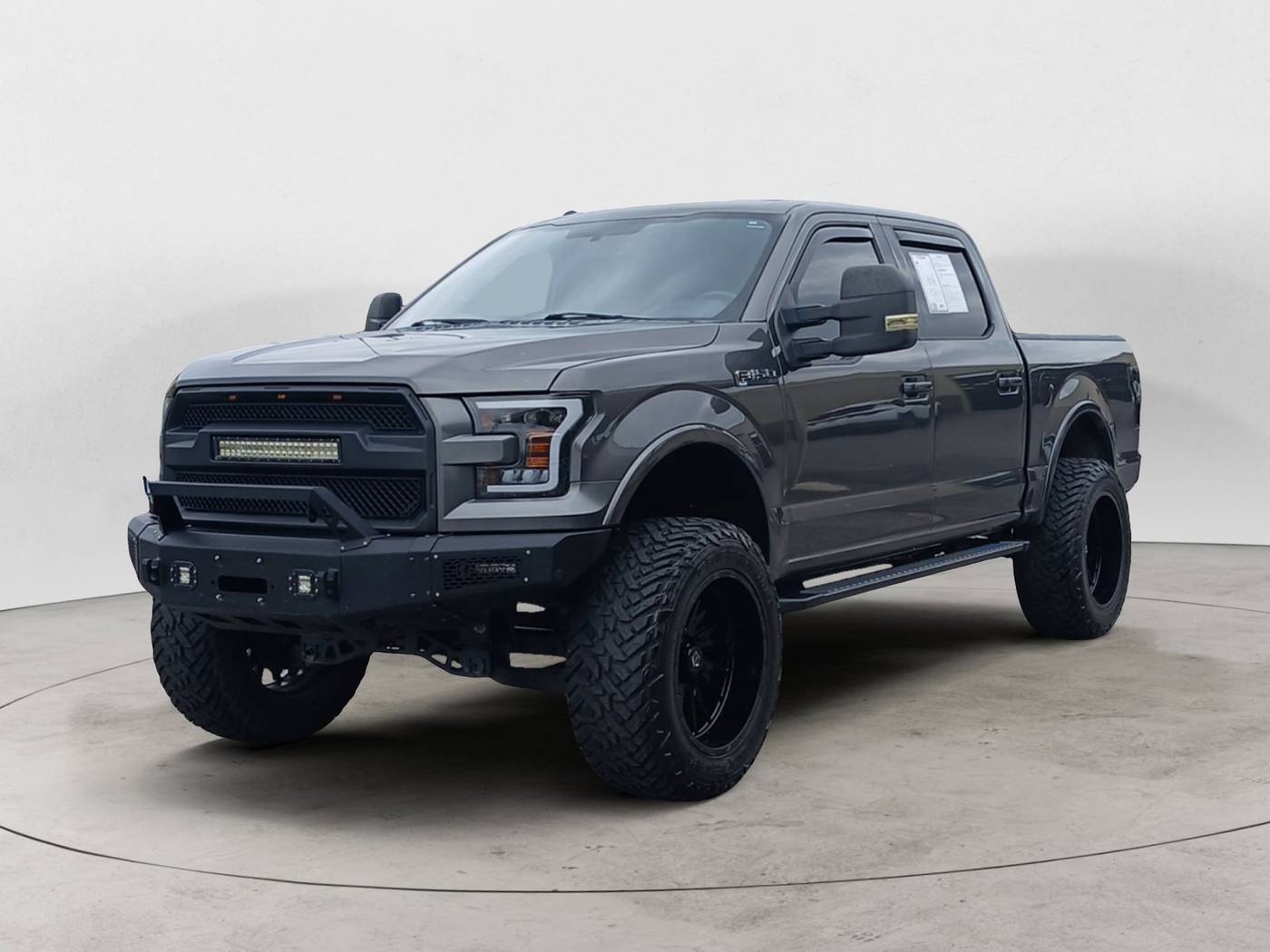 2016 Ford F-150 XLT — Pickup Truck — 126,157 mi — San Antonio, TX
