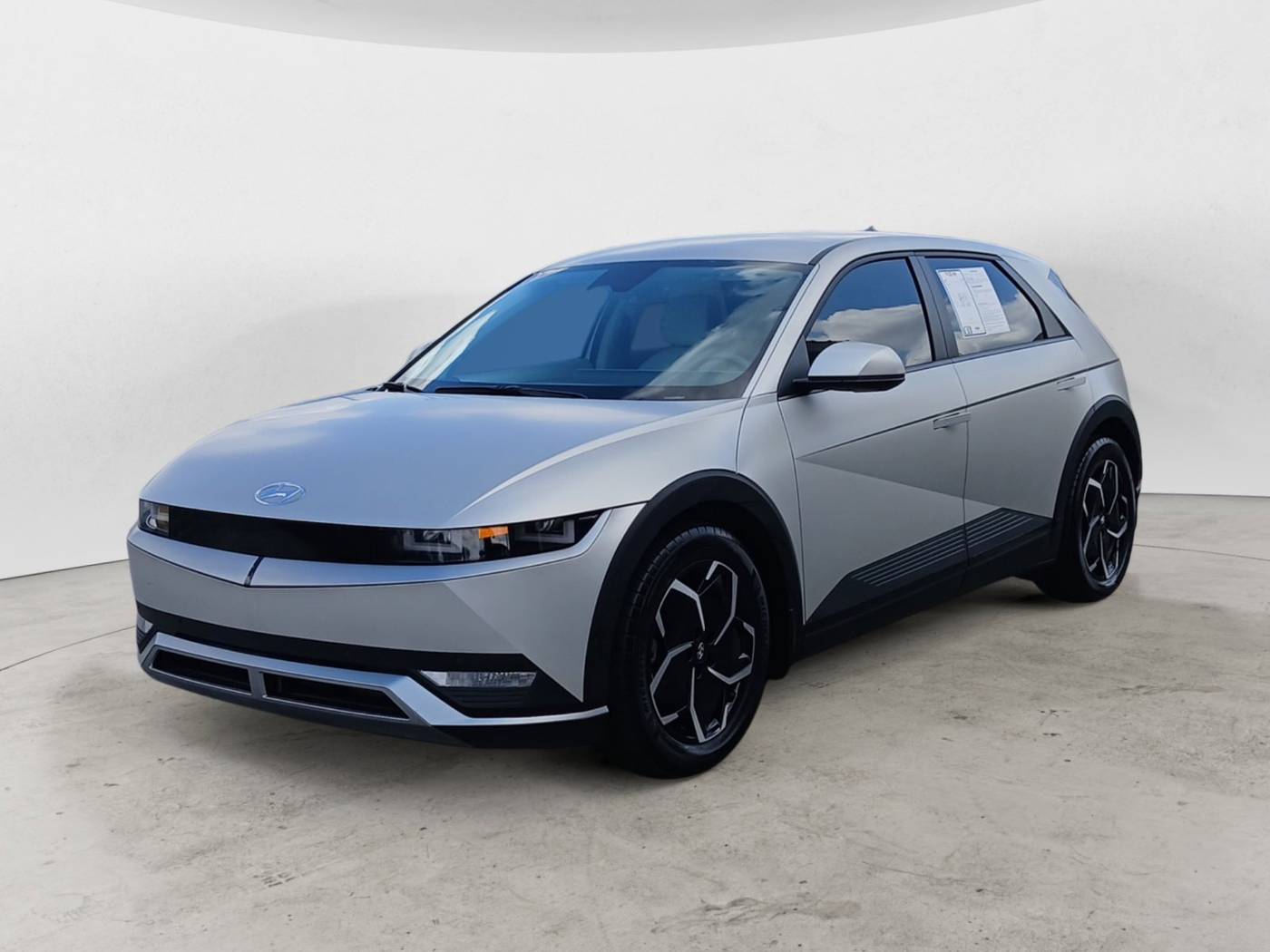 2023 Hyundai IONIQ 5 SEL — SUV — 17,027 mi — San Antonio, TX