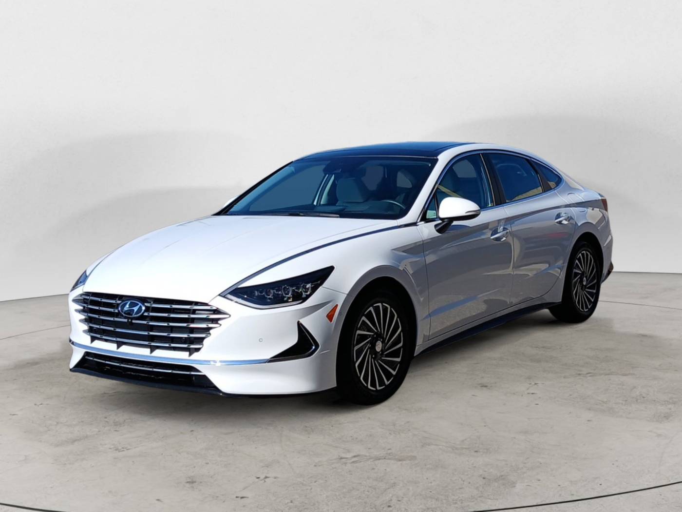 2023 Hyundai Sonata Hybrid Limited — Sedan — 8,322 mi — San Antonio, TX