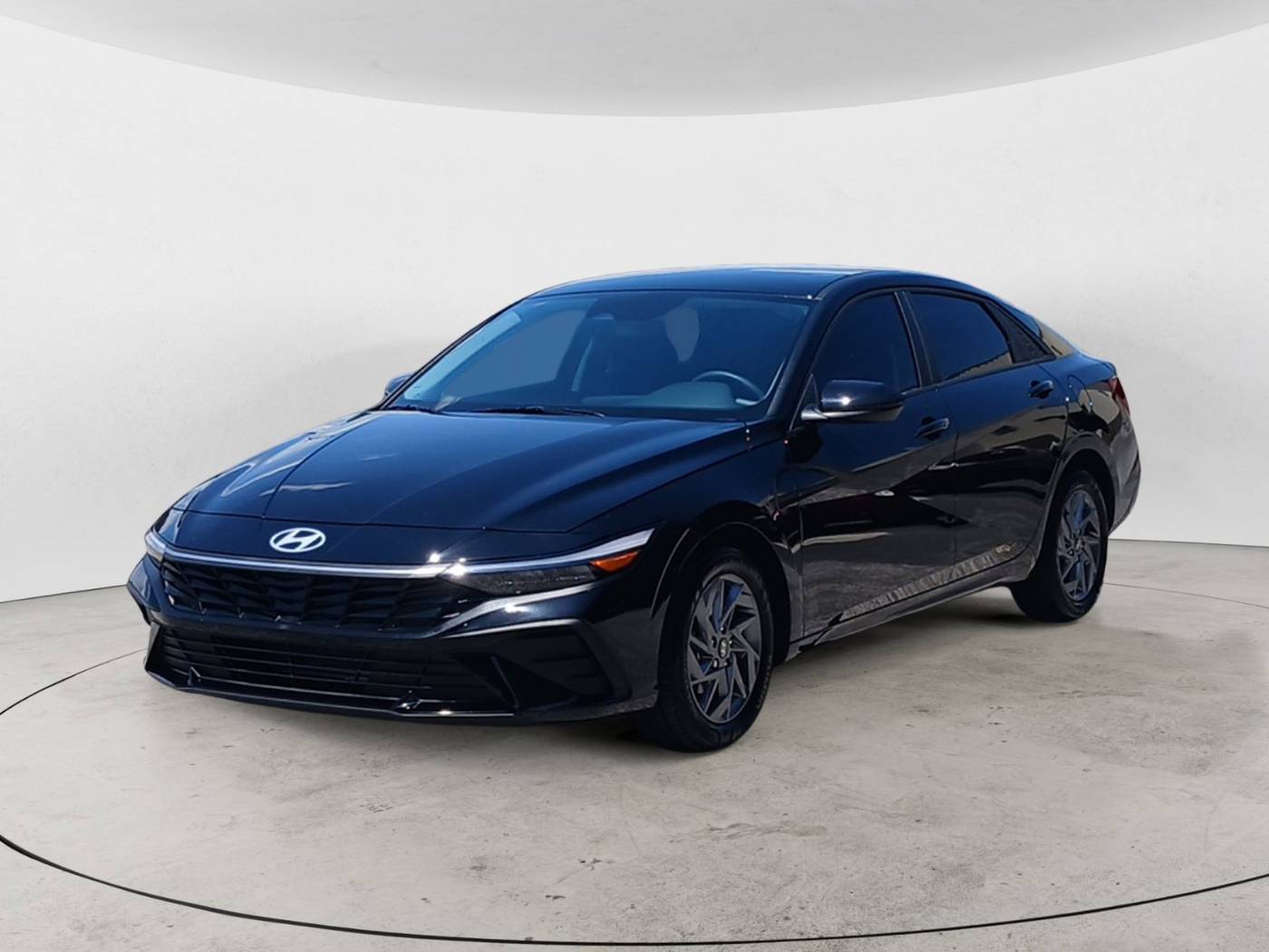 2024 Hyundai Elantra SEL — Sedan — 9,237 mi — San Antonio, TX