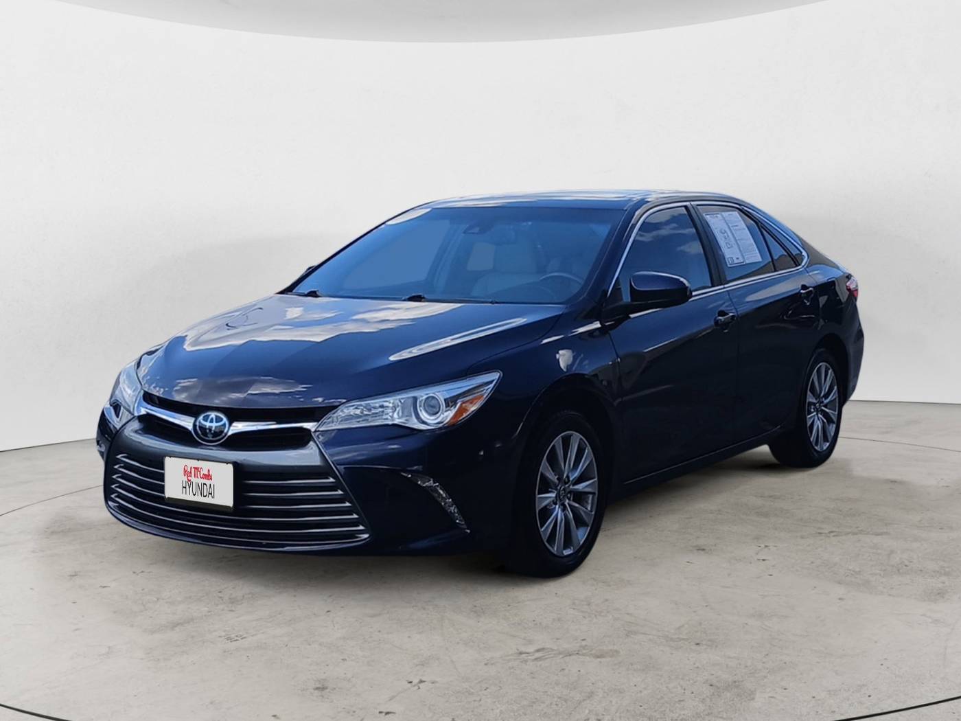 2017 Toyota Camry XLE — Sedan — 82,080 mi — San Antonio, TX