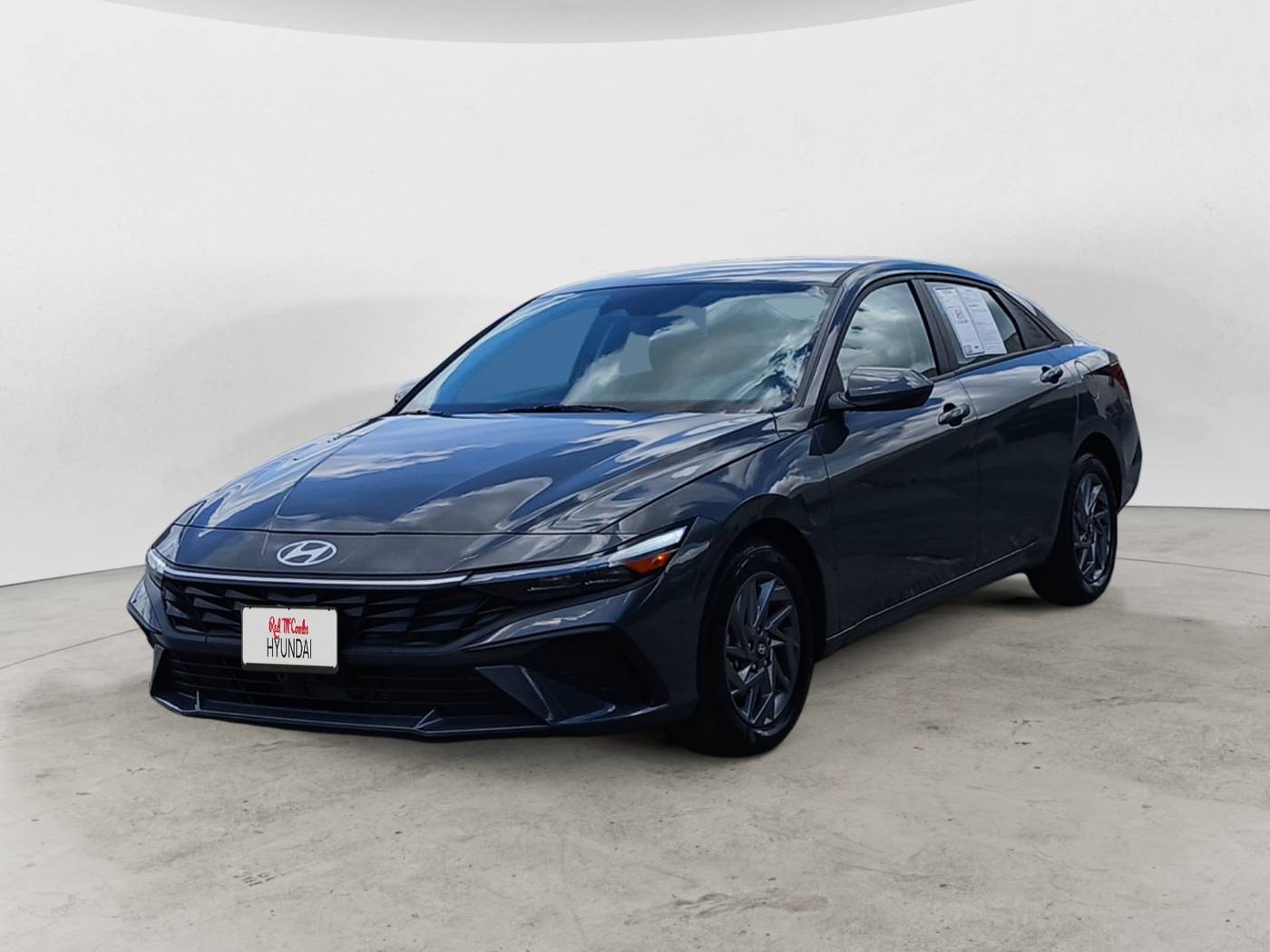 2024 Hyundai Elantra Hybrid Blue — Sedan — 3,543 mi — San Antonio, TX