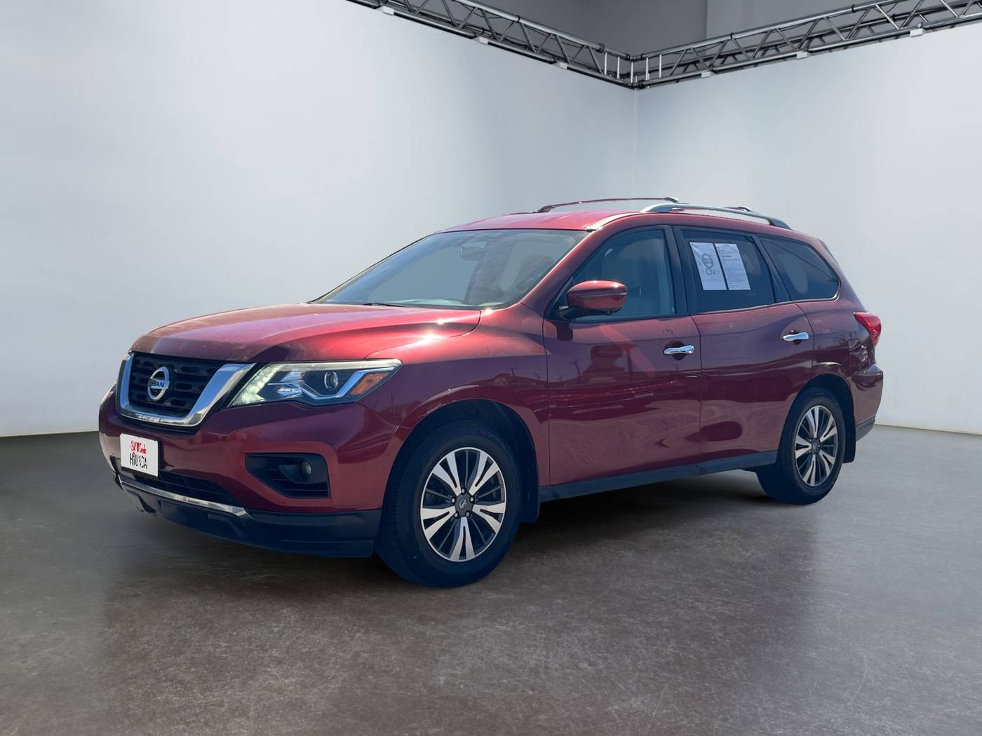 2017 Nissan Pathfinder SL — SUV — 97,933 mi — San Antonio, TX
