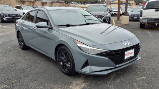 2022 Hyundai Elantra SEL — Sedan — 41,046 mi — San Antonio, TX