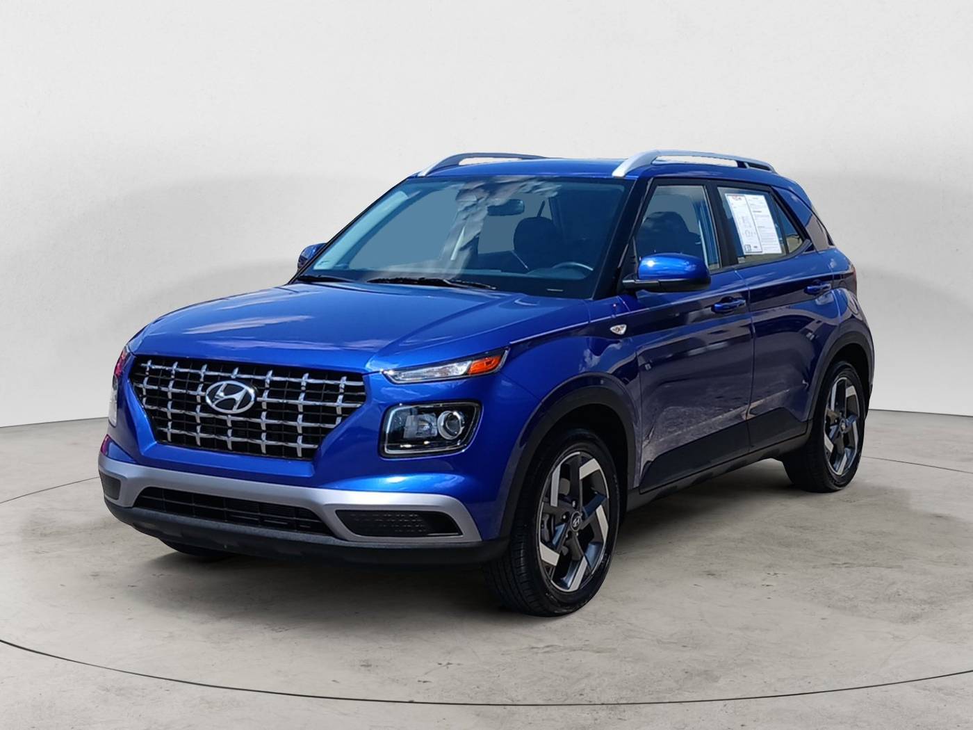 2024 Hyundai Venue SEL — SUV — 3,563 mi — San Antonio, TX