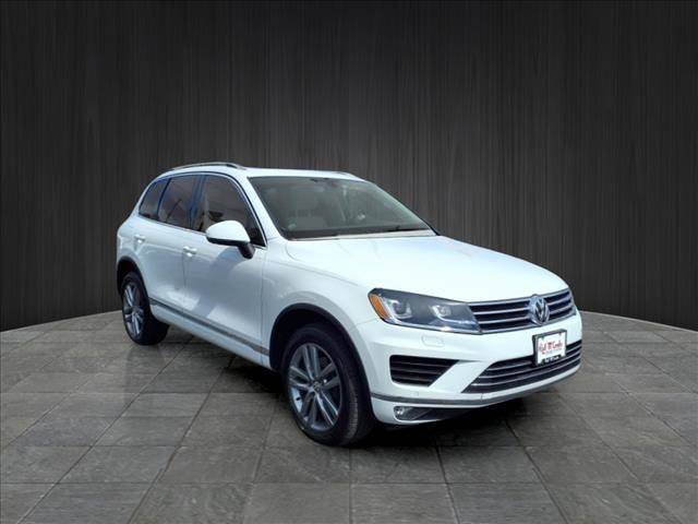 2015 Volkswagen Touareg V6 Sport — SUV — 69,100 mi — San Antonio, TX