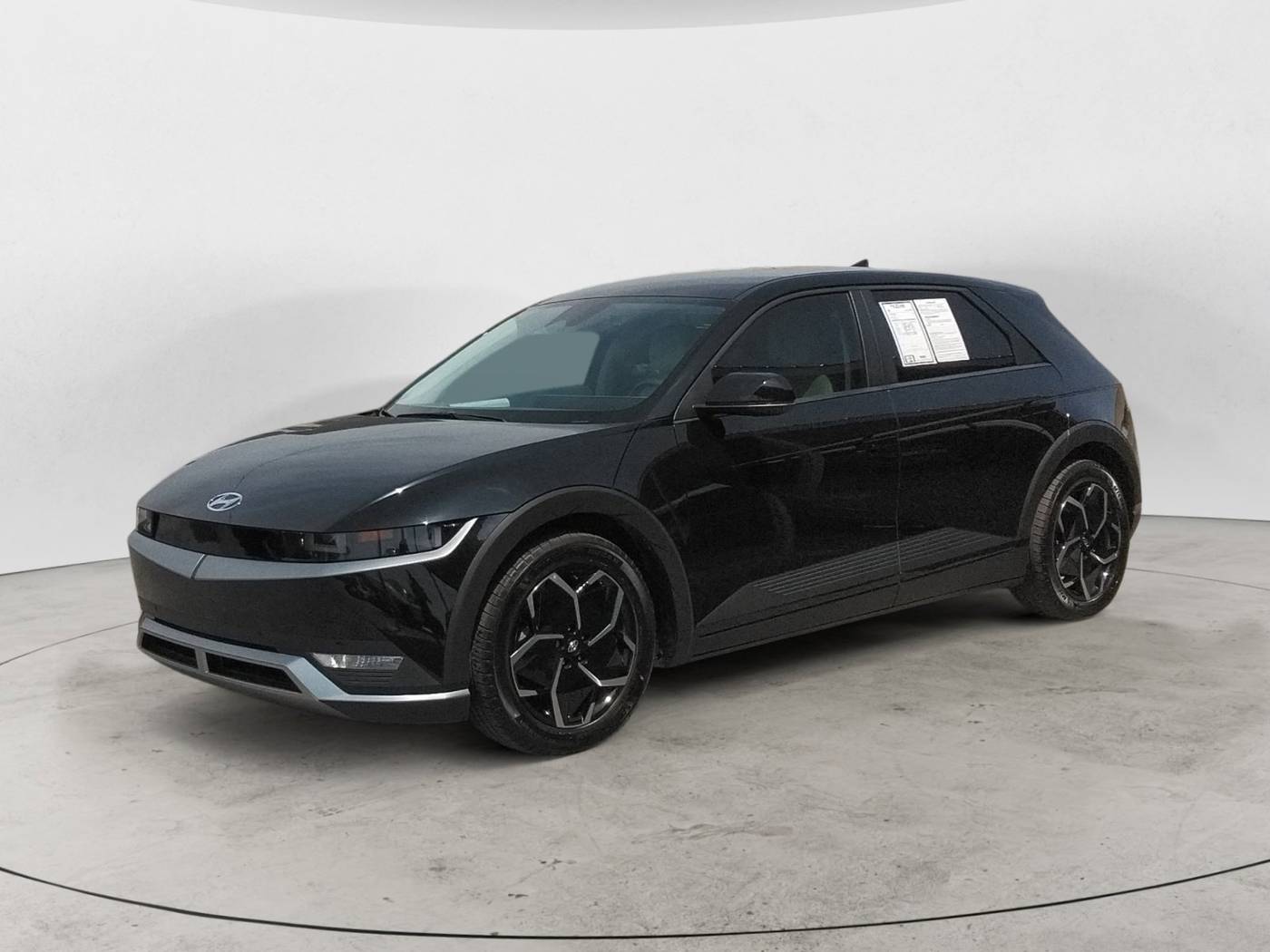 2023 Hyundai IONIQ 5 SEL — SUV — 30,665 mi — San Antonio, TX