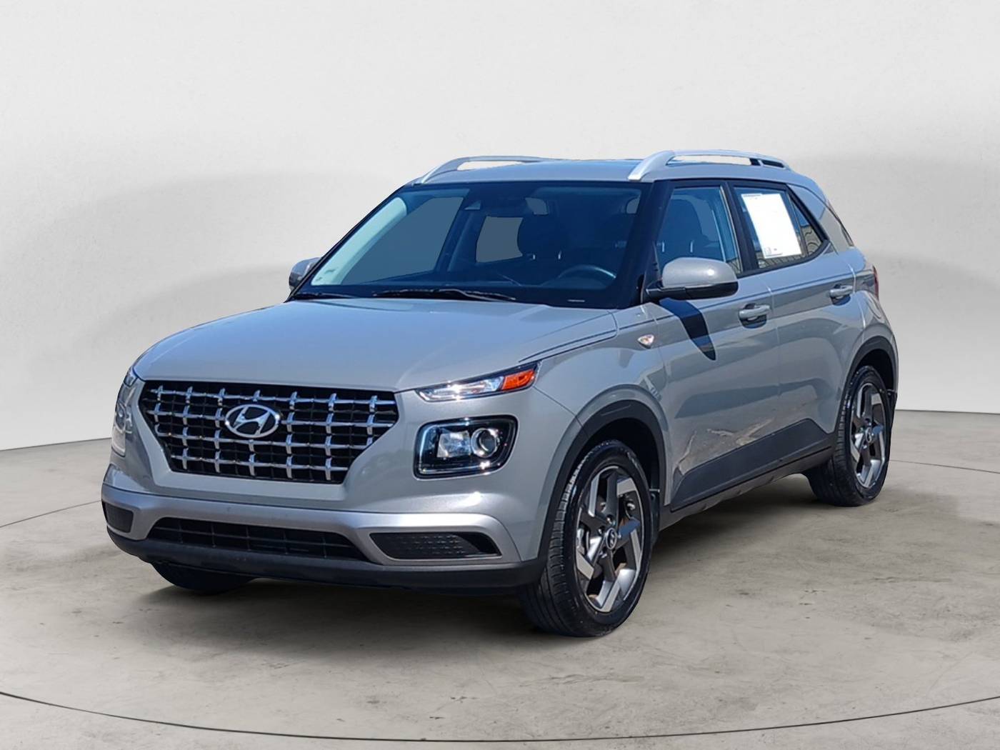 2022 Hyundai Venue SEL — SUV — 17,619 mi — San Antonio, TX
