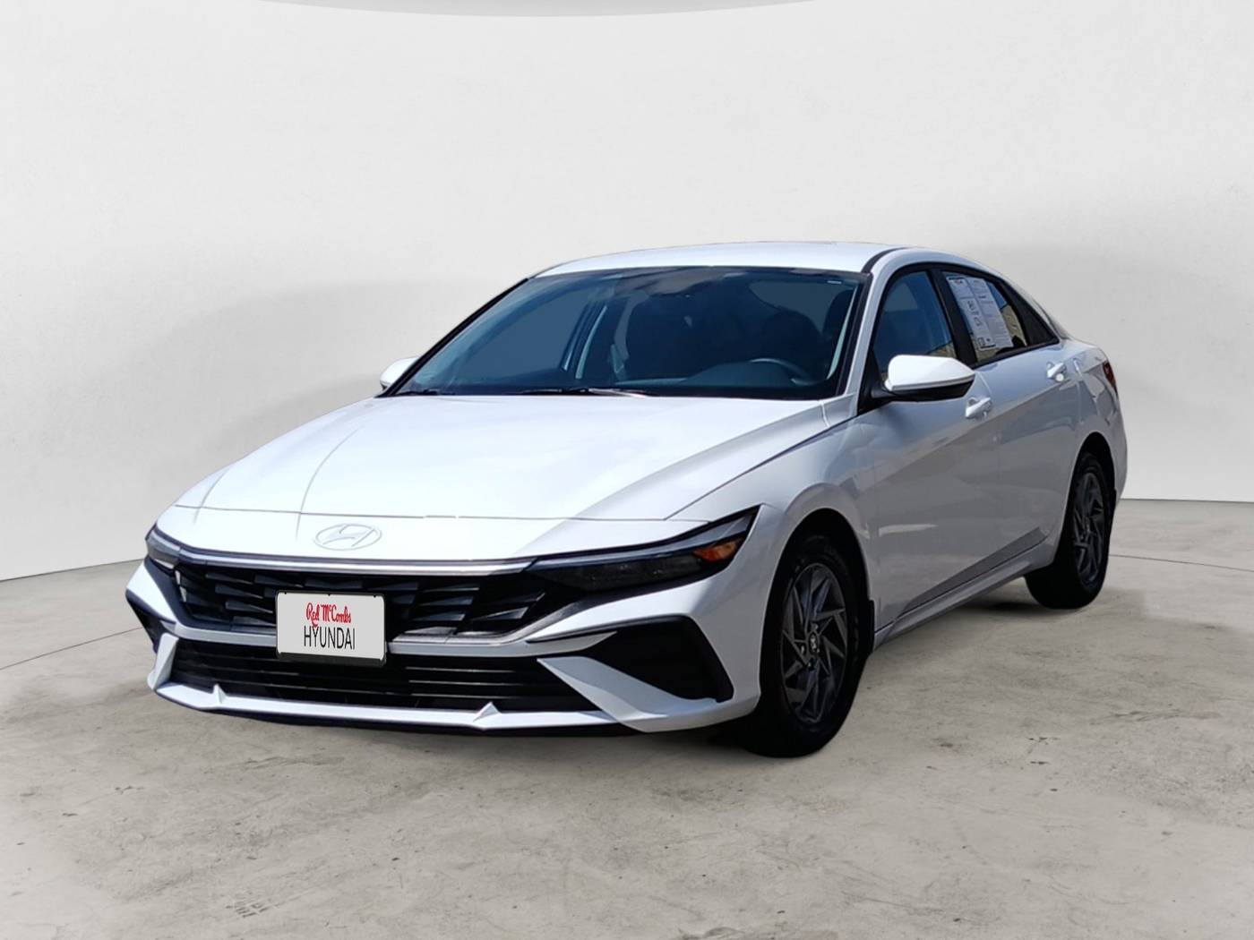 2024 Hyundai Elantra SEL — Sedan — 11,099 mi — San Antonio, TX