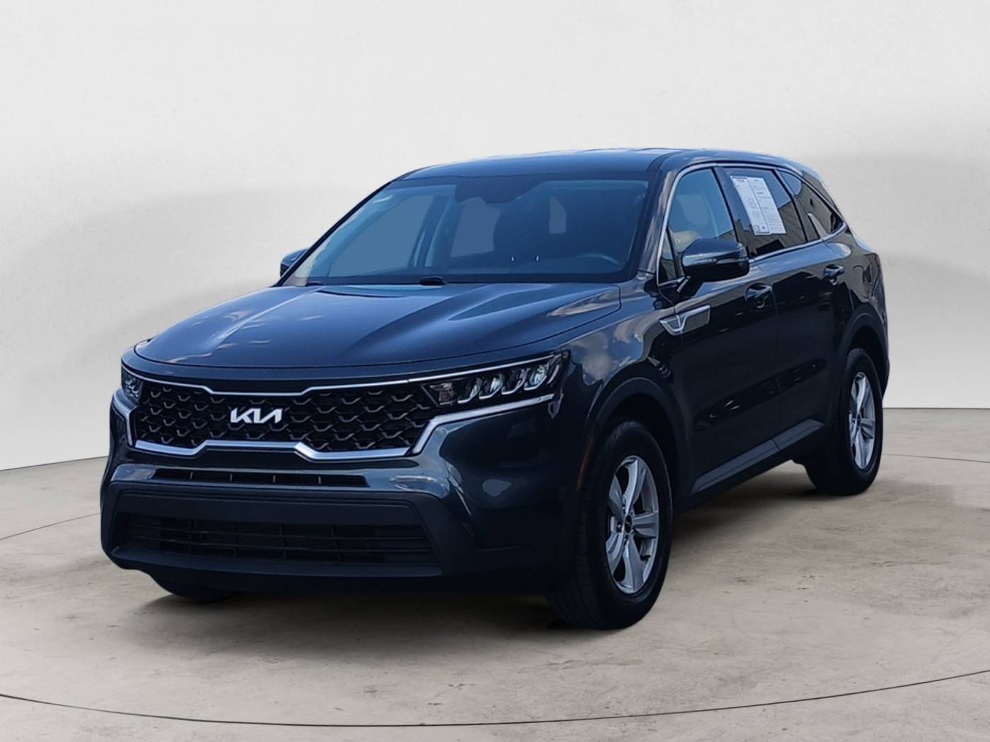2022 Kia Sorento LX — SUV — 31,855 mi — San Antonio, TX