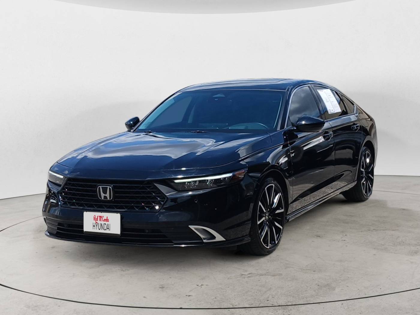2023 Honda Accord Hybrid Touring — Sedan — 35,584 mi — San Antonio, TX