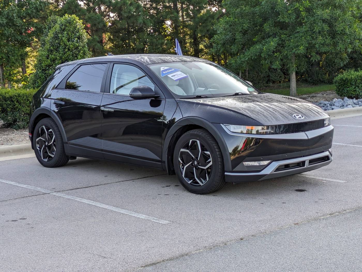 2023 Hyundai IONIQ 5 SEL — SUV — 13,668 mi — Apex, NC