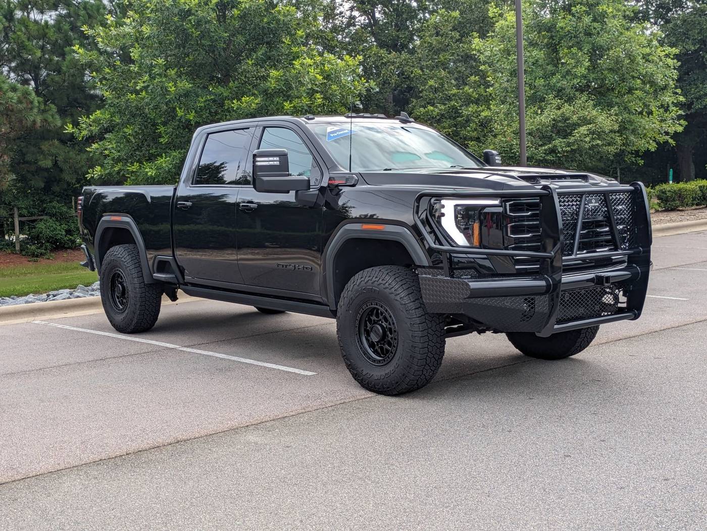 2024 GMC Sierra 2500HD AT4 — Pickup Truck — 27,035 mi — Apex, NC