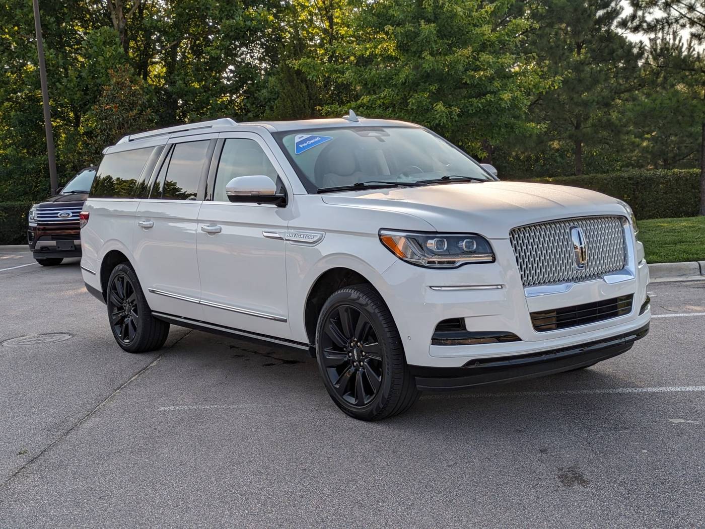 2024 Lincoln Navigator Reserve — SUV — 19,704 mi — Apex, NC