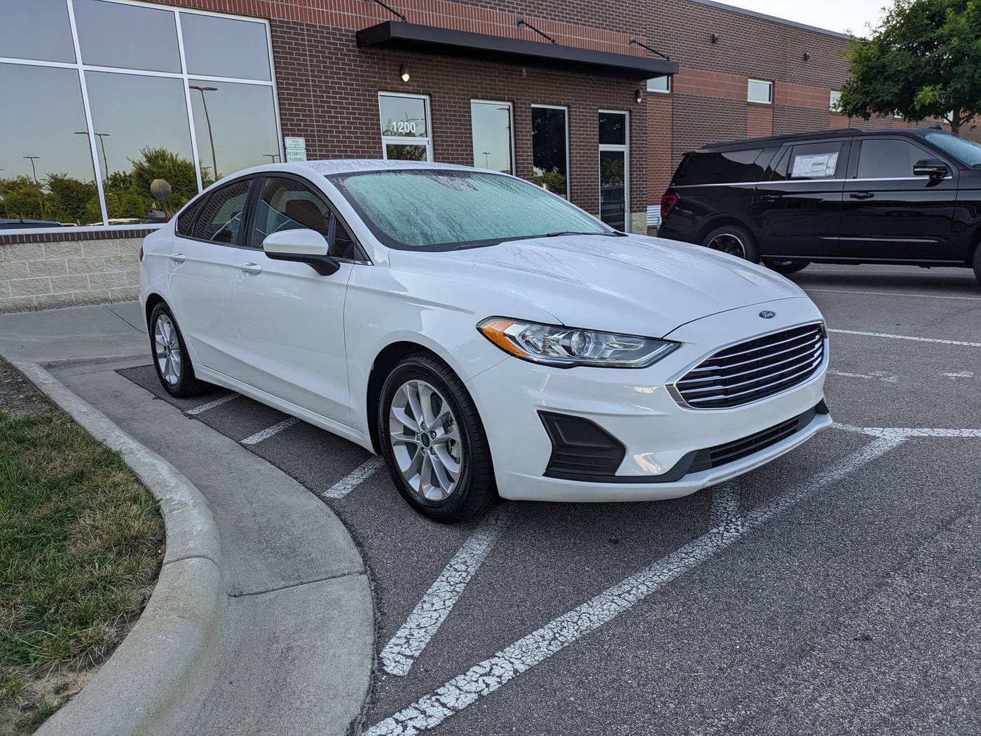 2019 Ford Fusion SE — Sedan — 10,182 mi — Apex, NC