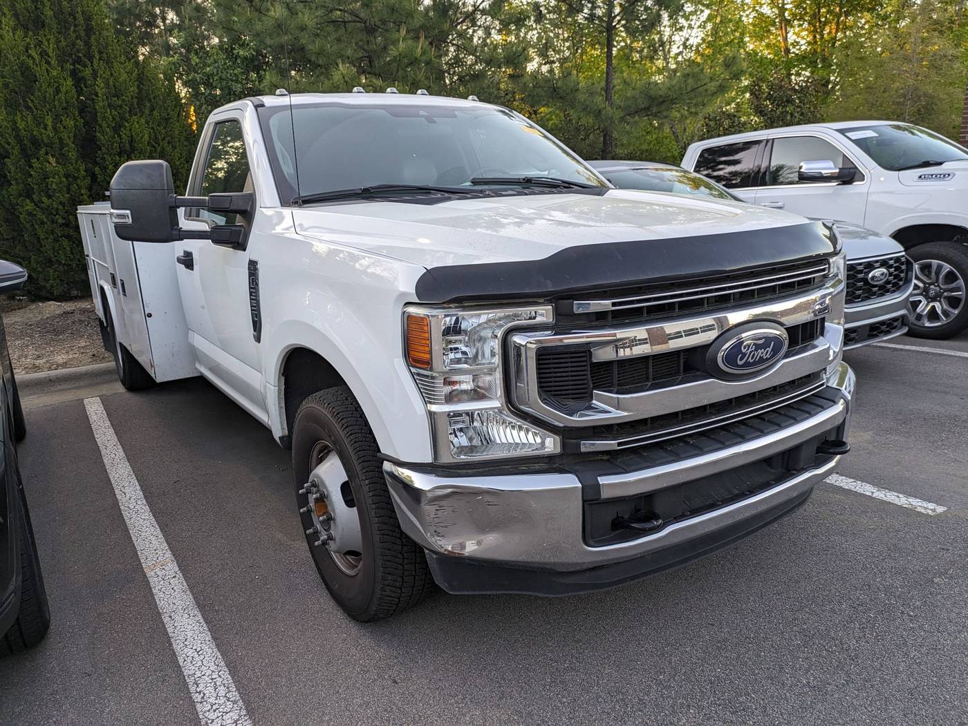 2021 Ford Super Duty F-350 Chassis Cab XL — Chassis Cab Truck — 61,668 mi — Apex, NC