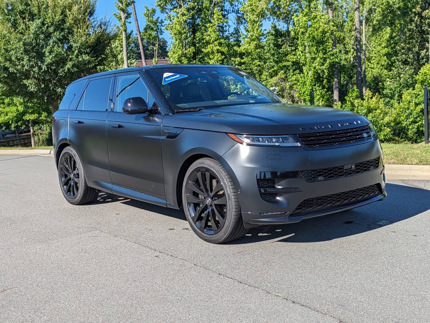 2025 Land Rover Range Rover Sport Dynamic SE — SUV — 6,914 mi — Apex, NC