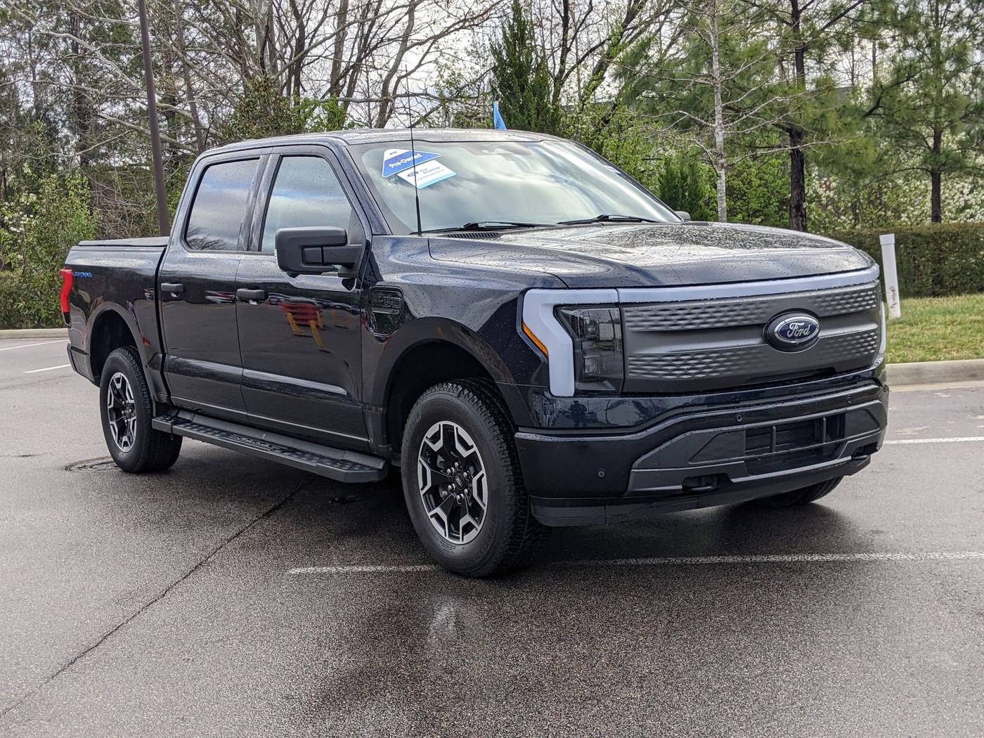 2023 Ford F-150 Lightning XLT — Pickup Truck — 20,814 mi — Apex, NC